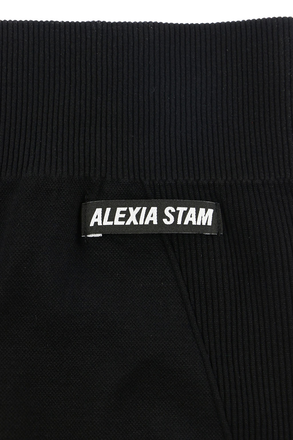 logo-training-pants-black-08