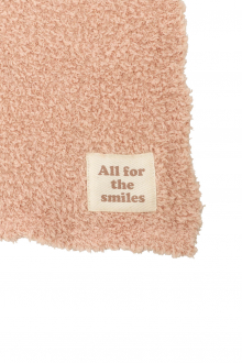 fluffy-knit-blanket-pink-04