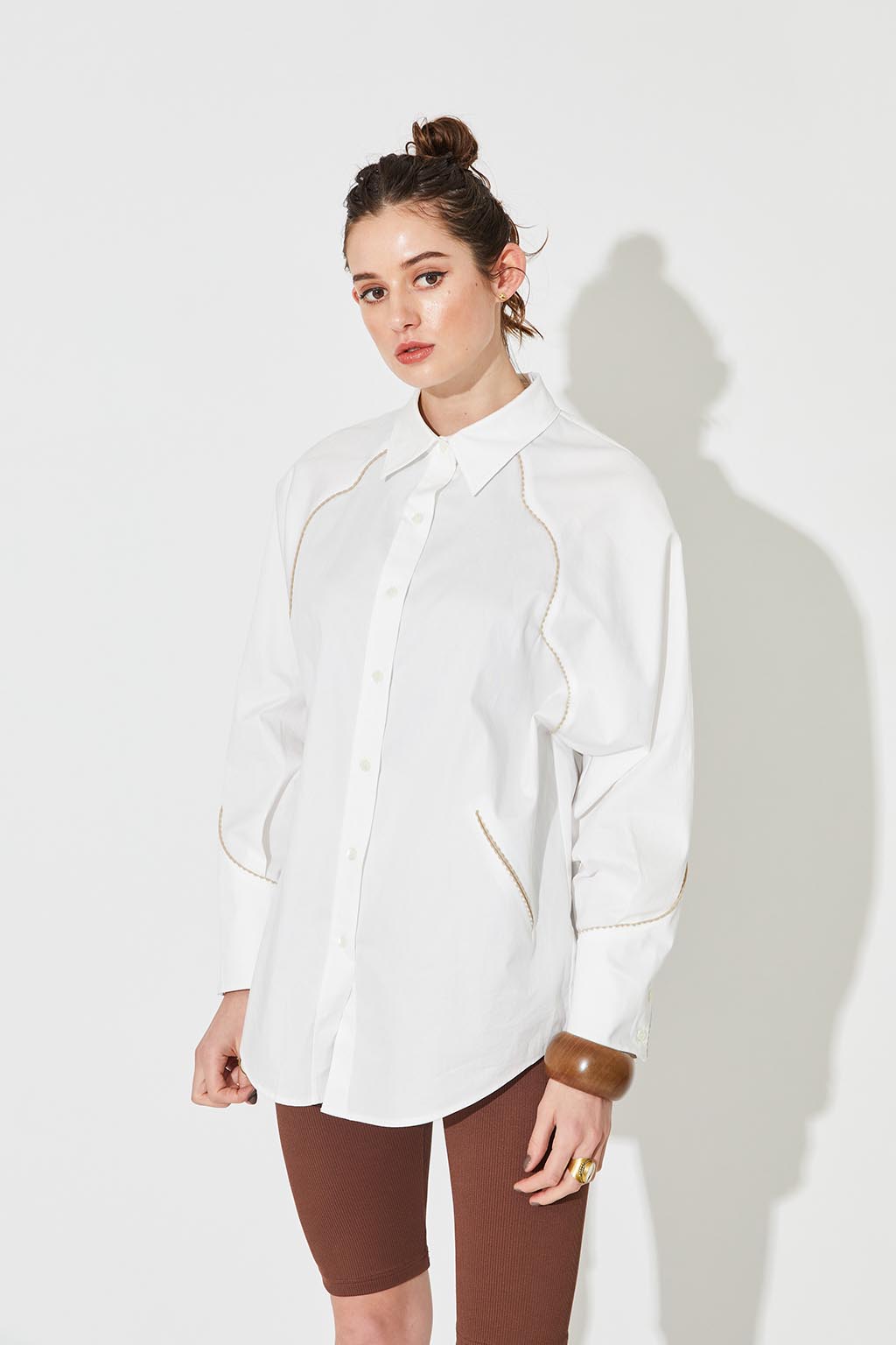 oversized-western-shirt-light-white-03
