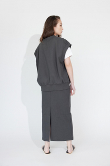 v-neck-sweatshirt&skirt-set-ice-chacoal-04