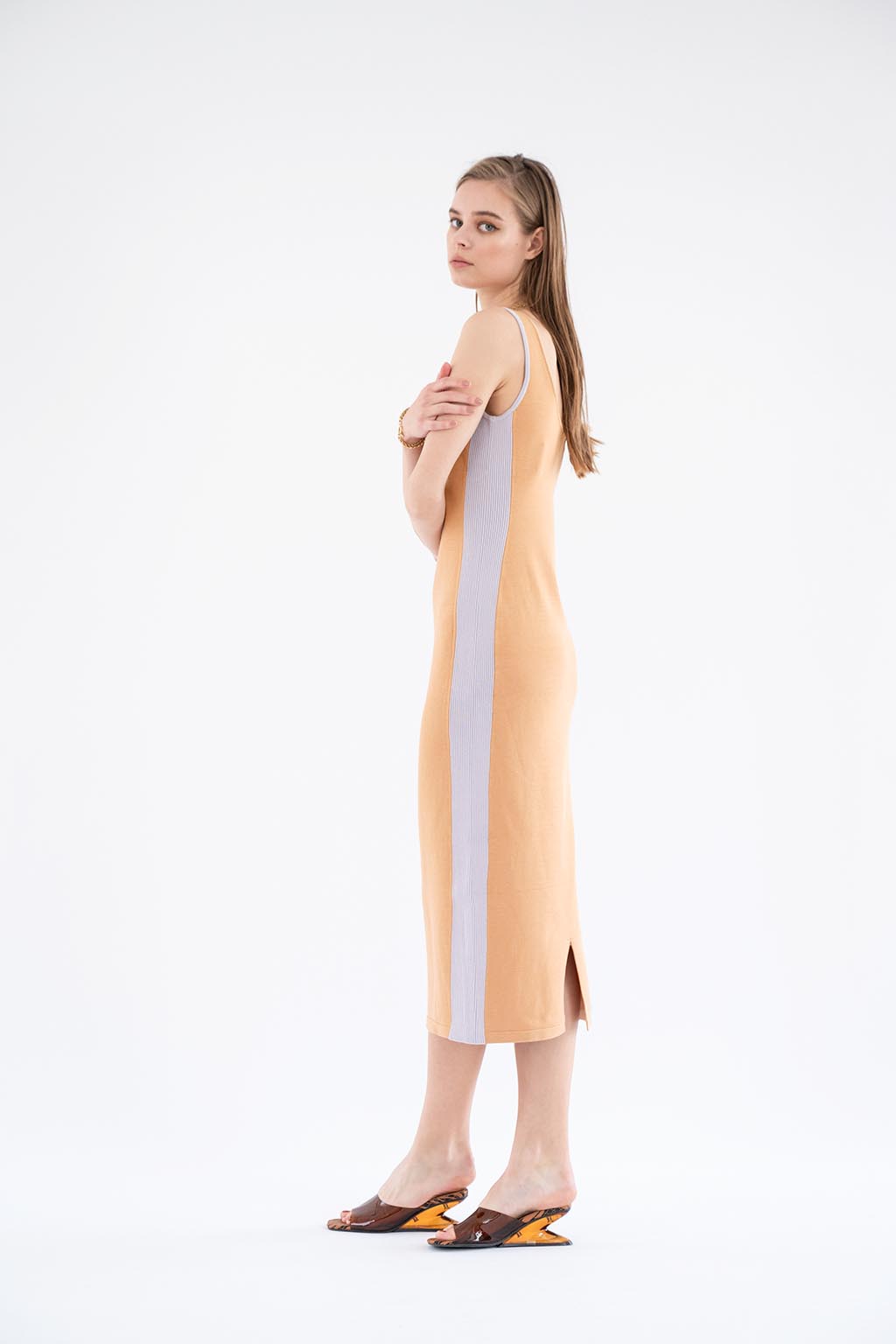 Sleeveless Knit Midi Dress Orange1