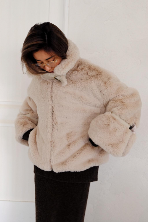 ALEXIA STAM ECO FUR JACKET 数量限定価格!! 51.0%OFF sandorobotics.com