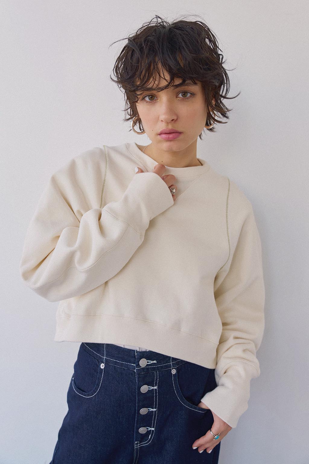 Contrast Stitch Cropped Sweat Shirt - ALEXIA STAM