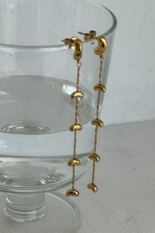 Alternative view of Bean Earrings Gold