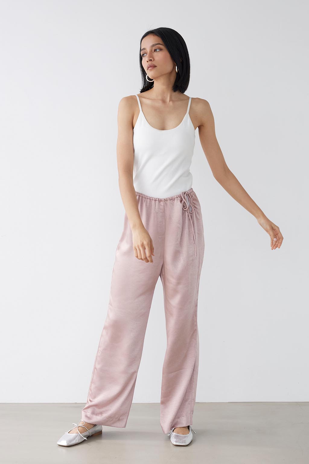 Ribbon Satin Straight Pants | ALEXIA STAM