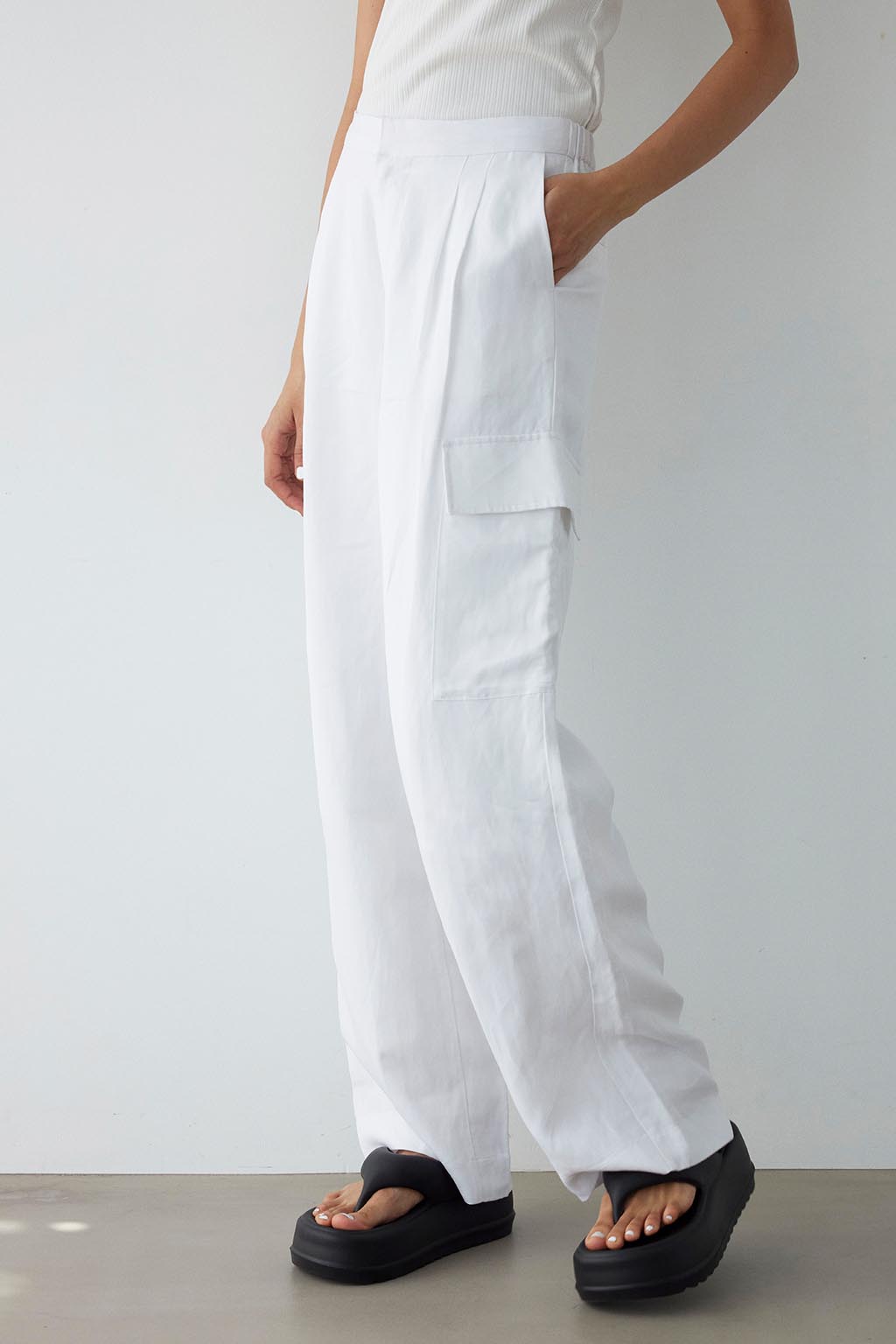 Easy Cargo Pants | ALEXIA STAM