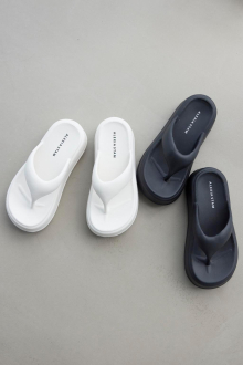 Platform Thong Sandals | ALEXIA STAM