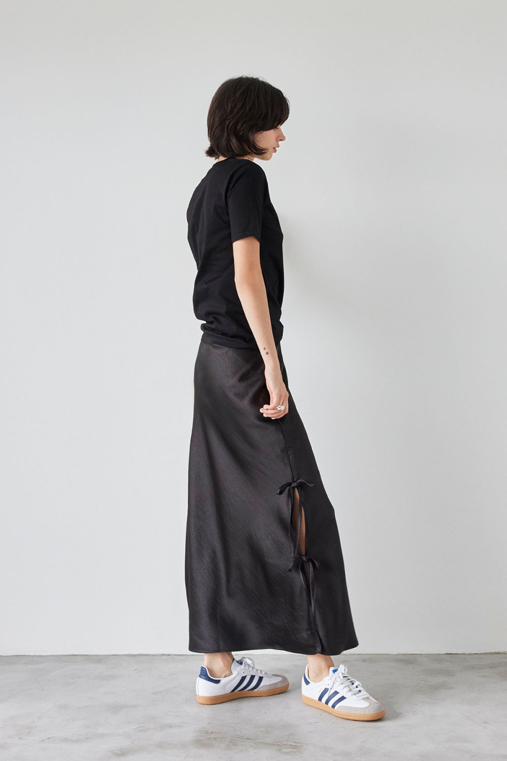 Satin Side Ribbon Skirt | ALEXIA STAM 