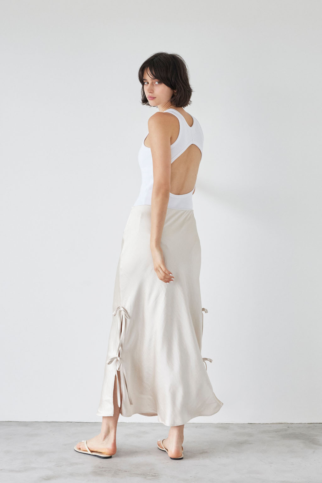 Satin Side Ribbon Skirt | ALEXIA STAM 