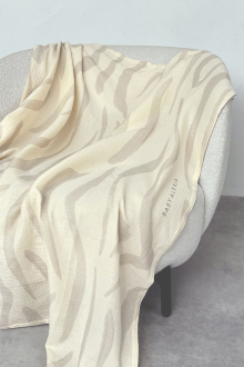 Gauze Swaddle Roar Girl | ALEXIA STAM