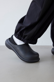 Alternative view of Cook Shoes