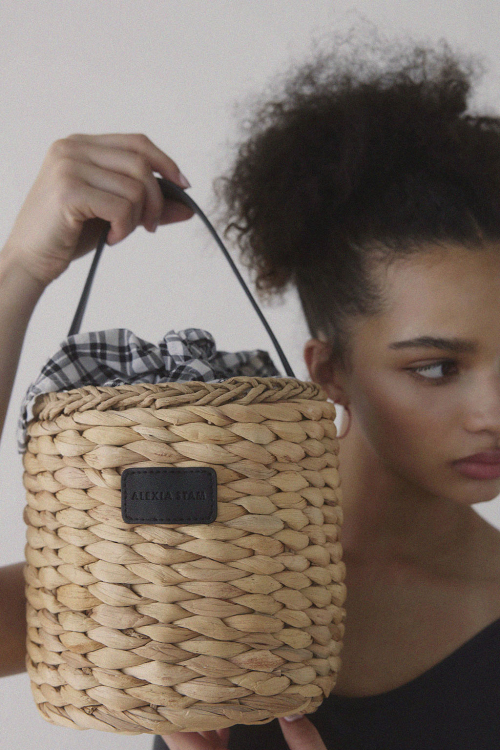 Water Grass One Handle Bag
