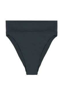 Alternative view of Coco Night