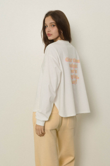 Wellness Back Message Long Sleeve Tee