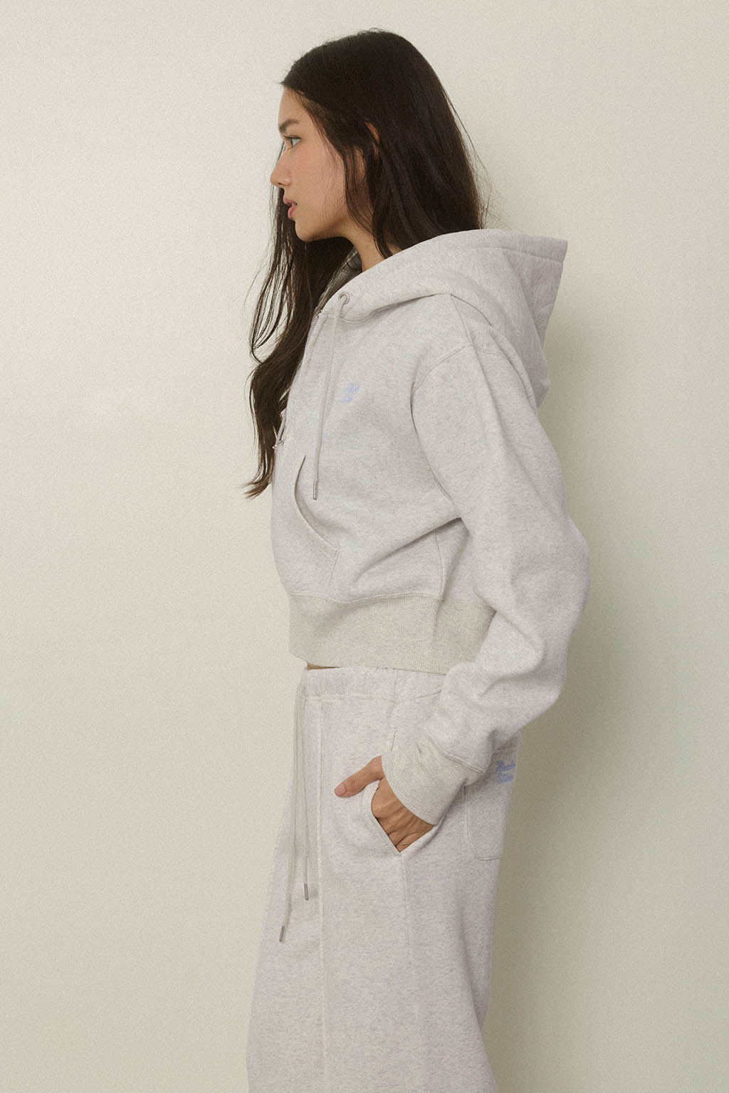 Wellness Zip Up Hoodie - 画像 (15)