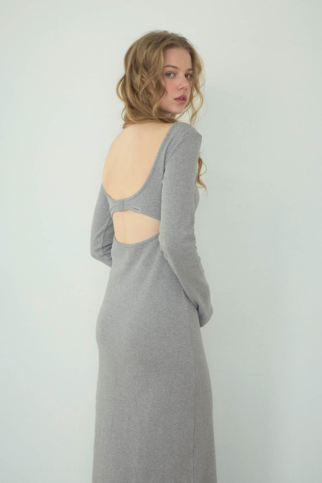 Back Adjuster Long Sleeve Rib Dress - 画像 (8)